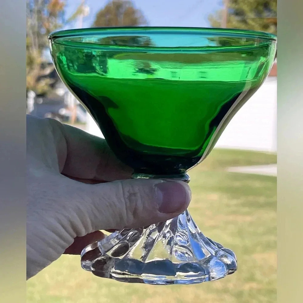 Anchor Hocking Green Glass Bubble Fluted Sherbet Ice Cream Dish